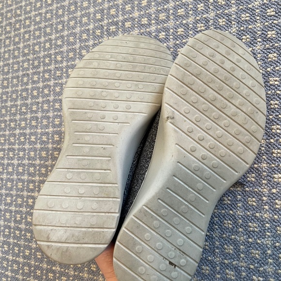 All Birds wool runners size 9 mens (10.5 womens) - Picture 5 of 7